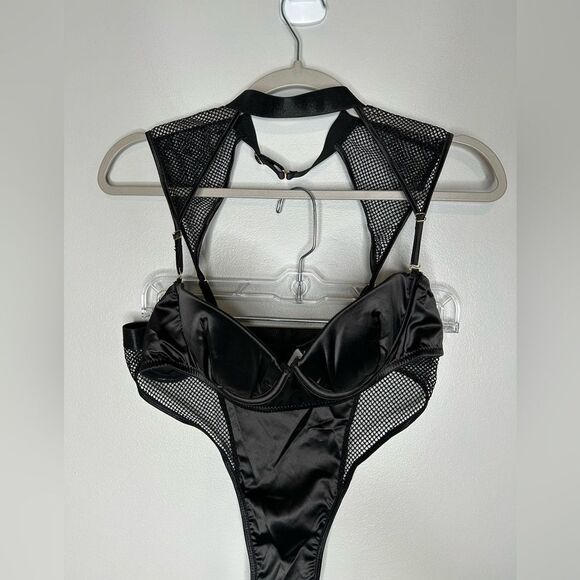 Oh La La Cheri Josephine Strapless Padded Bra & Panty Set - Picture 4 of 9